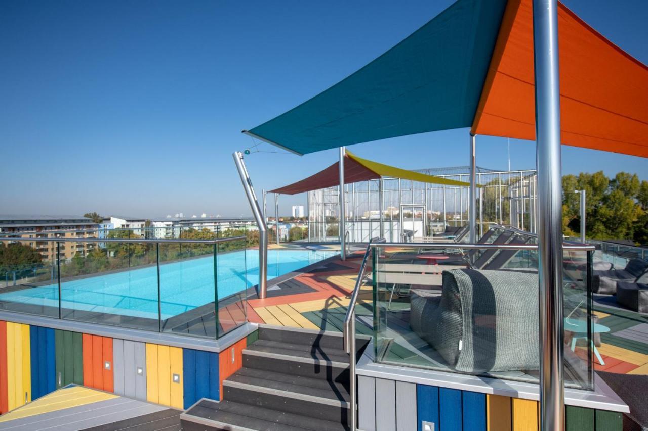 The Brucklyn Apartments Erlangen Bagian luar foto